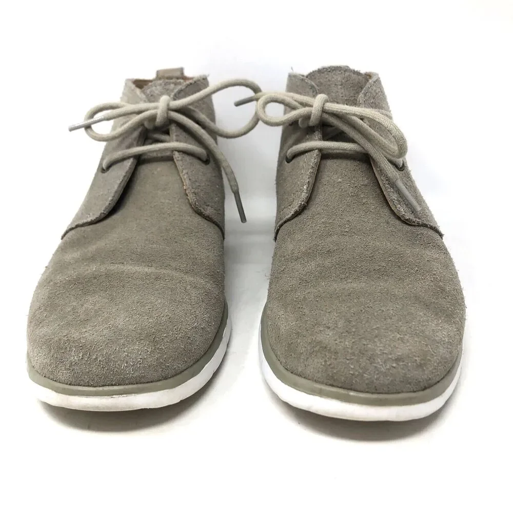UGG Freamon Suede Chukka Boots Mens Size 9 Waterproof Grey Goat Leather Lining